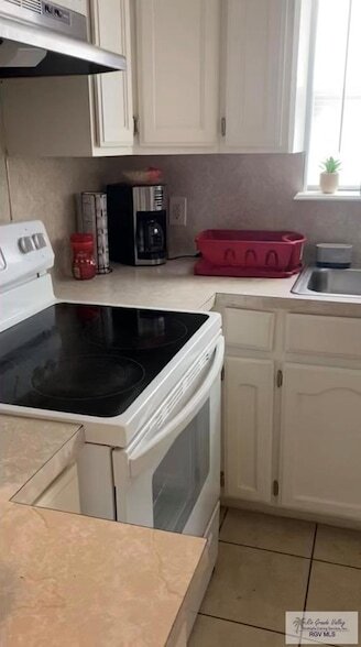Foto del edificio - 6831 Tallowood Cir