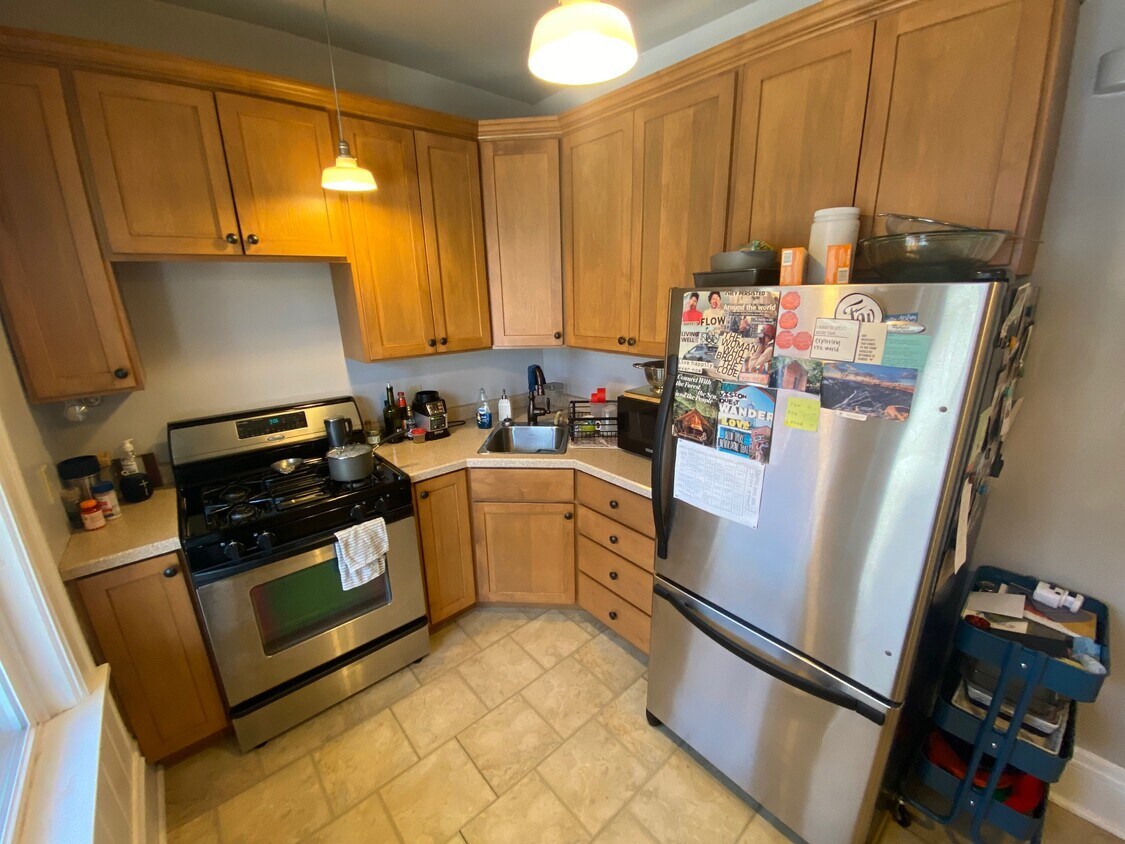 807 Saint Clair Ave Unit 5, Saint Paul, MN 55105 Condo for Rent in