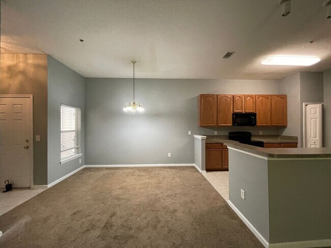 Building Photo - Osprey Branch in Mandarin 2 Bedroom, 2 Bath Condo