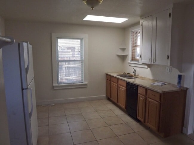 Photo - 2987 S Acoma St House