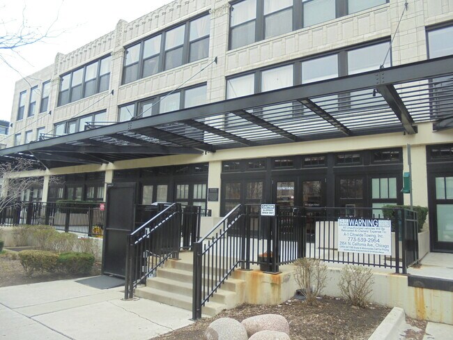 Foto del edificio - 1111 W 15th St