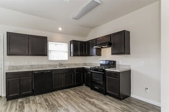 Building Photo - 24315 Dolce Marina Ct
