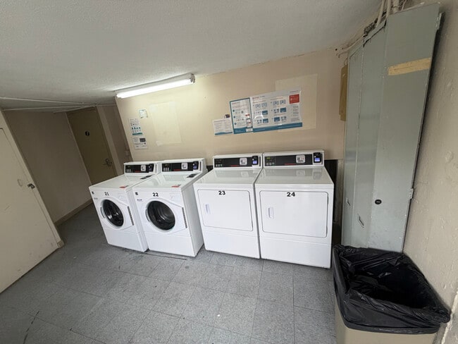 Foto del edificio - 24 Westgate Rd