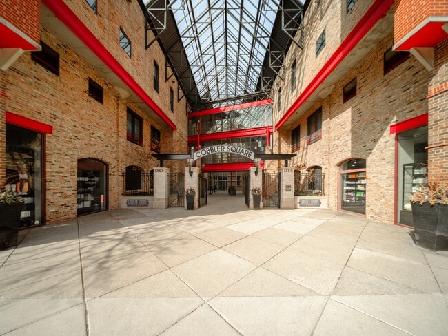 Foto del edificio - Cobbler Square Lofts