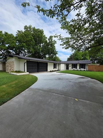 Building Photo - 4201 Glenhaven Dr