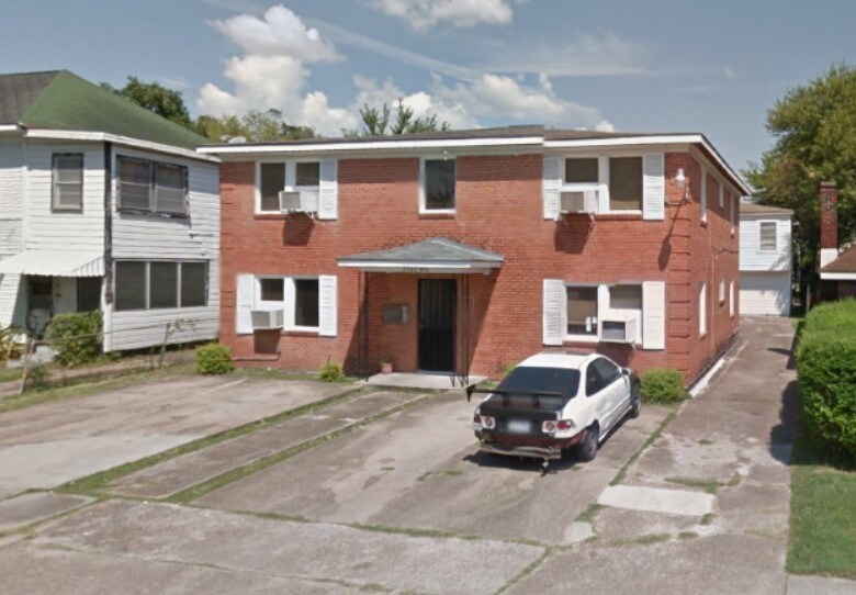 Income Producing & Great Location - 2303 Rosewood St