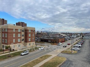 Building Photo - 1739 6th Ave