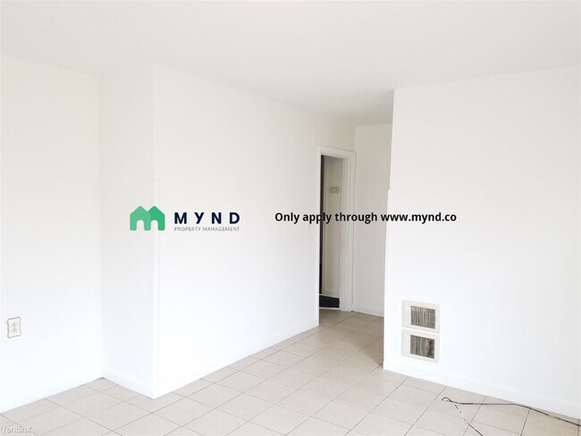 Building Photo - 2 br, 1 bath  - 302 N 8th St Apt 4
