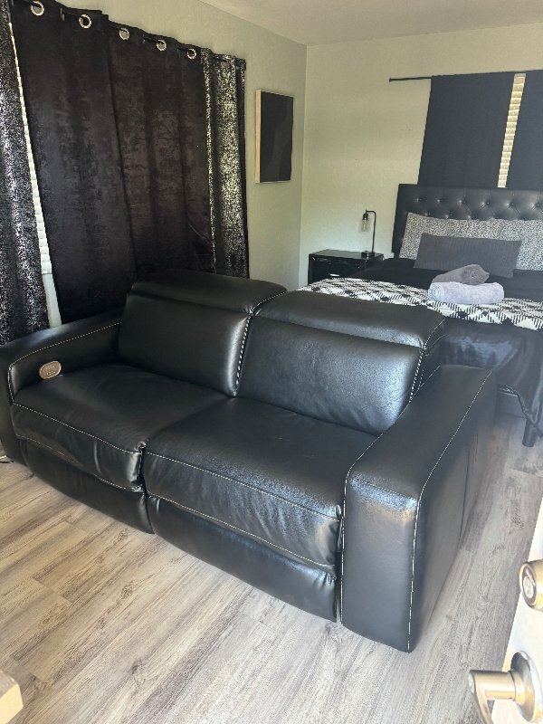 Photo - 420 SE 9th Ct (Fort Lauderdale, FL) Apartment