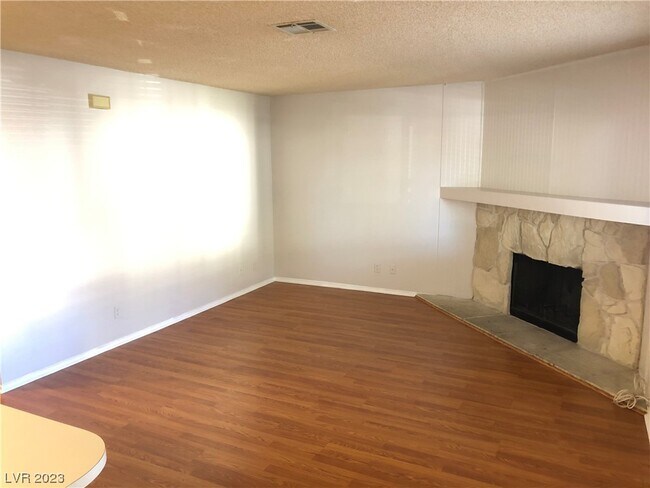 Foto del edificio - 7936 Terrace Rock Way