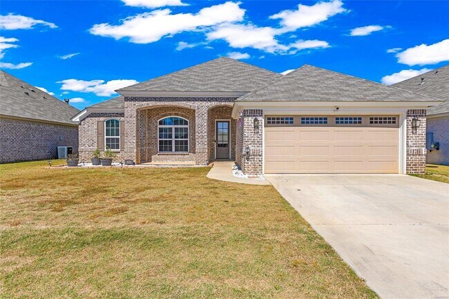 Foto del edificio - 816 Hedgefield Way