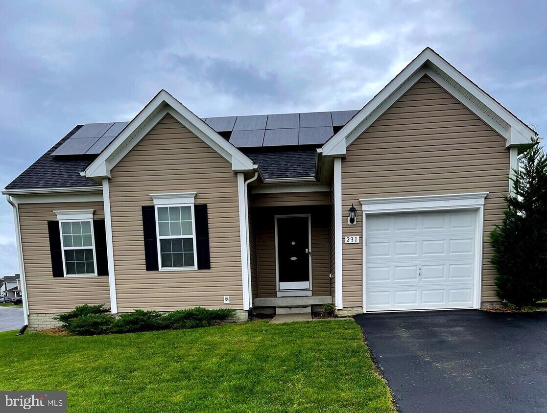 Building Photo - 231 Bray Dr