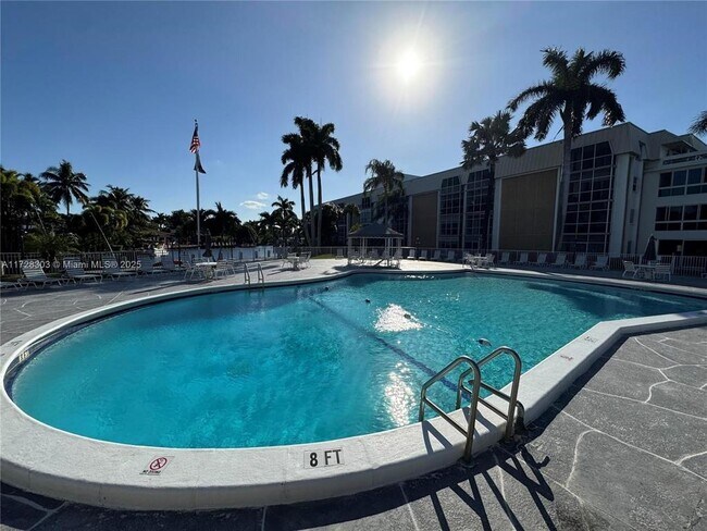 Foto del edificio - 2970 NE 16th Ave