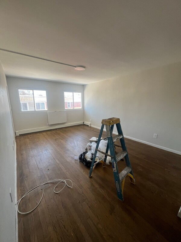 Building Photo - 475 Park Ave