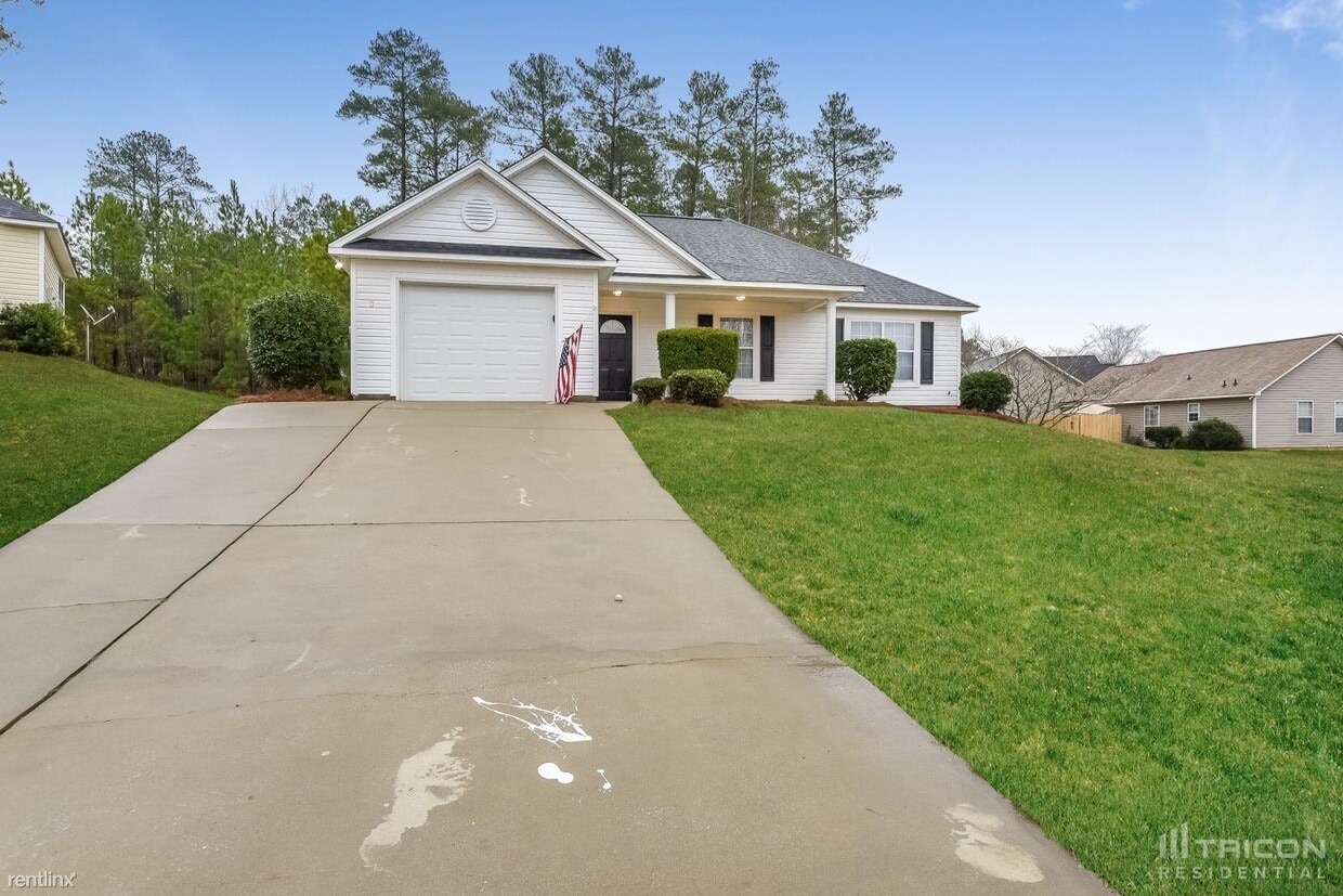 4 Beagle Ct, Irmo, SC 29063 House Rental in Irmo, SC