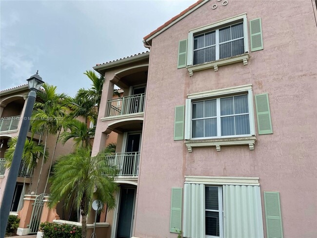 Foto del edificio - 6560 NW 114th Ave