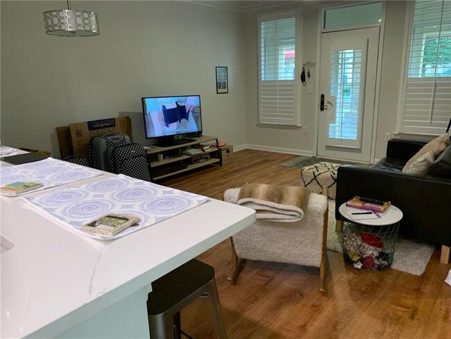 Foto del edificio - 955 Juniper St NE