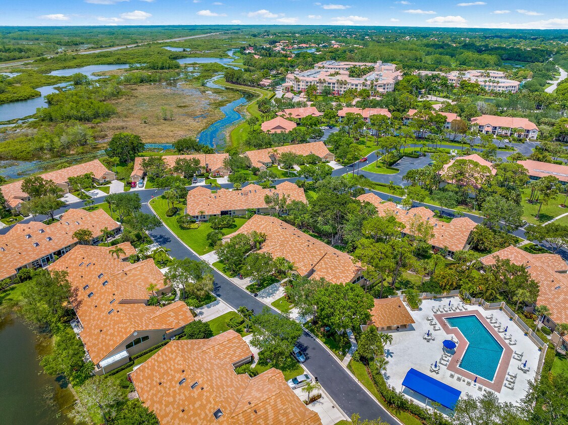 2201 Heather Run Terrace, Palm Beach Gardens, FL 33418 Townhome Rentals in Palm Beach Gardens