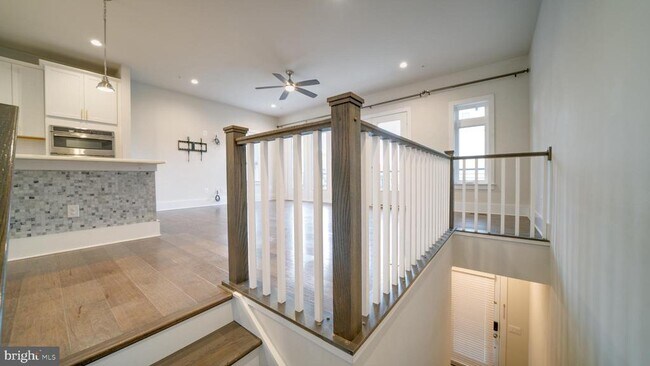 Foto del edificio - 43057 Pony Truck Terrace