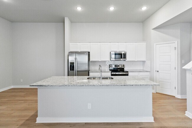 Foto del edificio - Luxury 4/2.5 Duplex in Buda TX!
