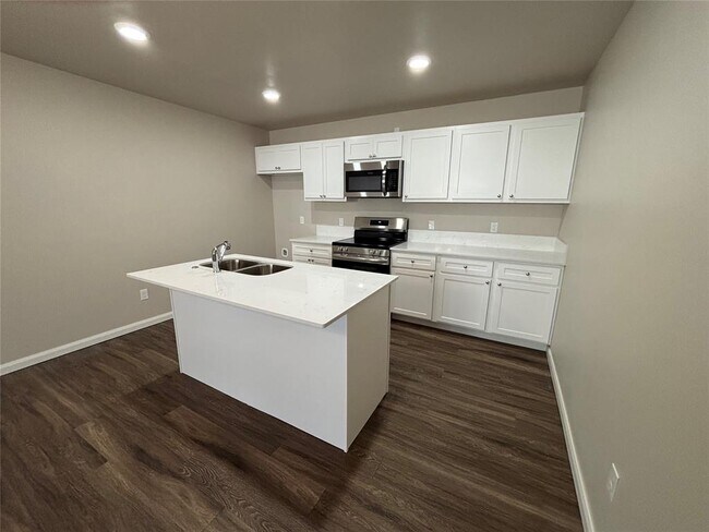 Foto del edificio - 1102 Ashton Ln
