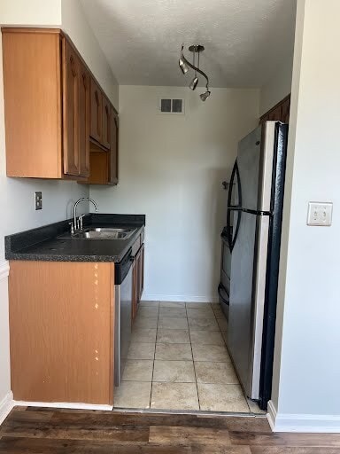 Building Photo - 9345 Taylorsville Rd