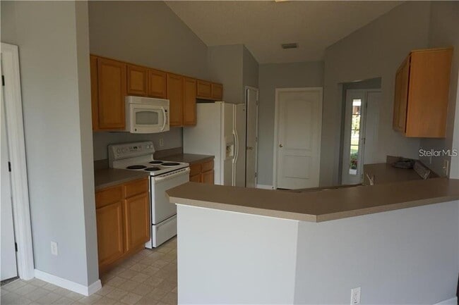 Building Photo - 915 Cork Oak Ln