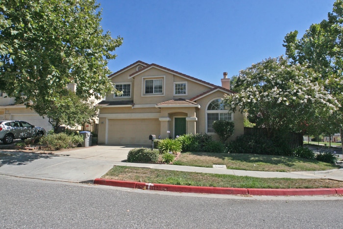 Primary Photo - 3260 Montecito Dr