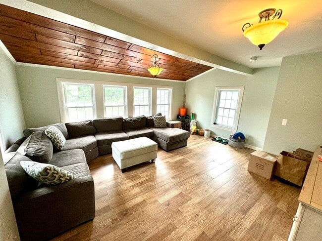 Foto del edificio - 57 Marietta Ave