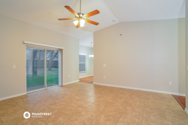 Building Photo - 5415 Gaucho Way