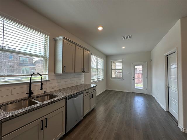 Building Photo - 1625 Babb Ln