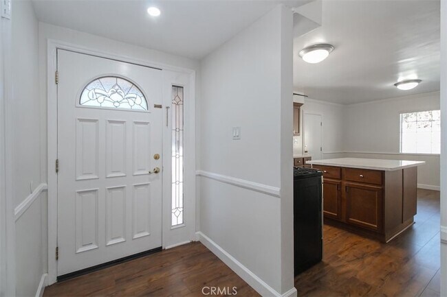 Foto del edificio - 18639 Liggett St