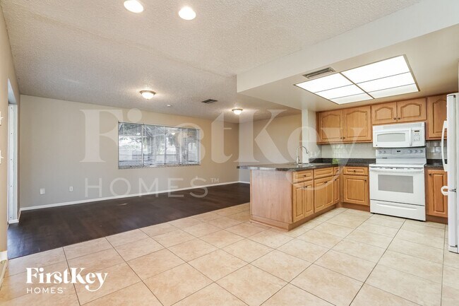 Foto del edificio - 3413 SE 11th Ave