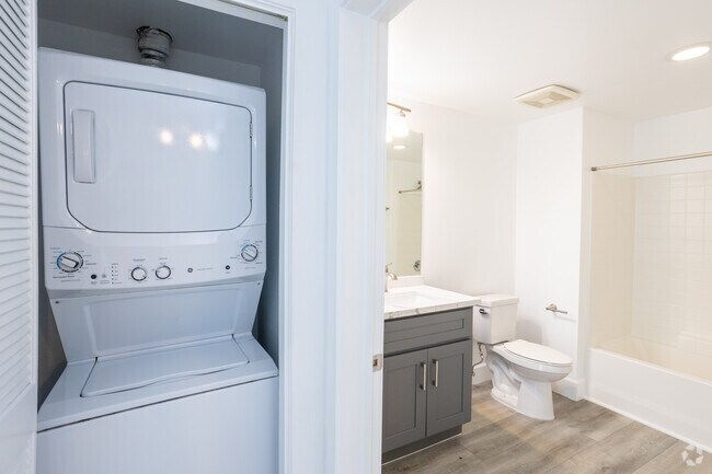 2HAB, 2BA - 952 ft² - Dream Lofts