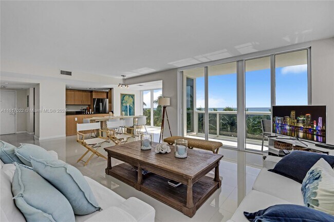 Building Photo - 10275 Collins Ave