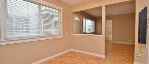 Building Photo - 2790 Ganic St
