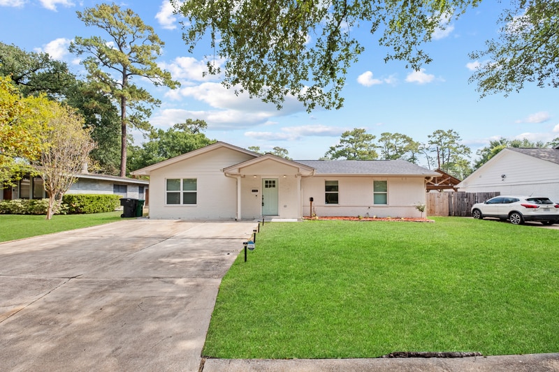 Primary Photo - 4106 Gardendale Dr