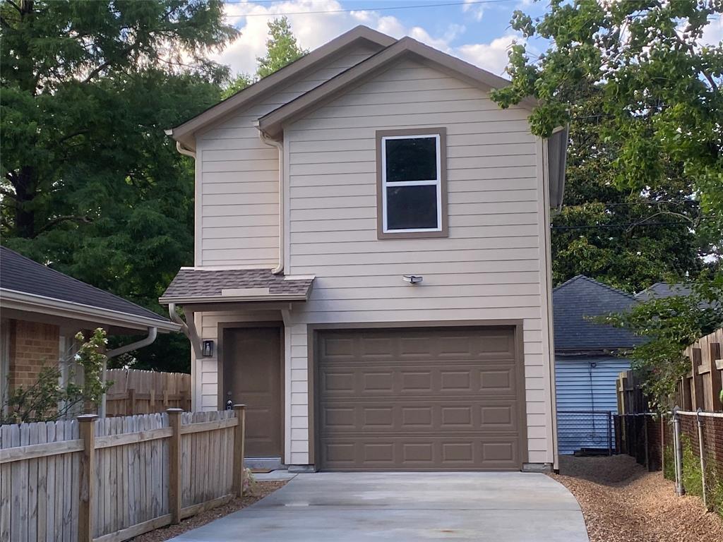 Foto principal - 415 Avenue of Oaks St
