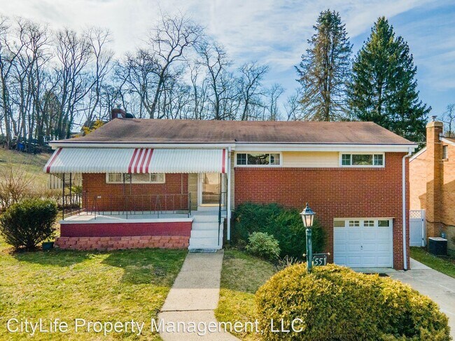 Foto del edificio - 4 br, 2 bath House - 551 Lee Ave Ext