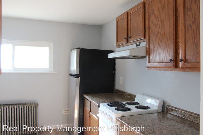 Building Photo - 29 Minooka St