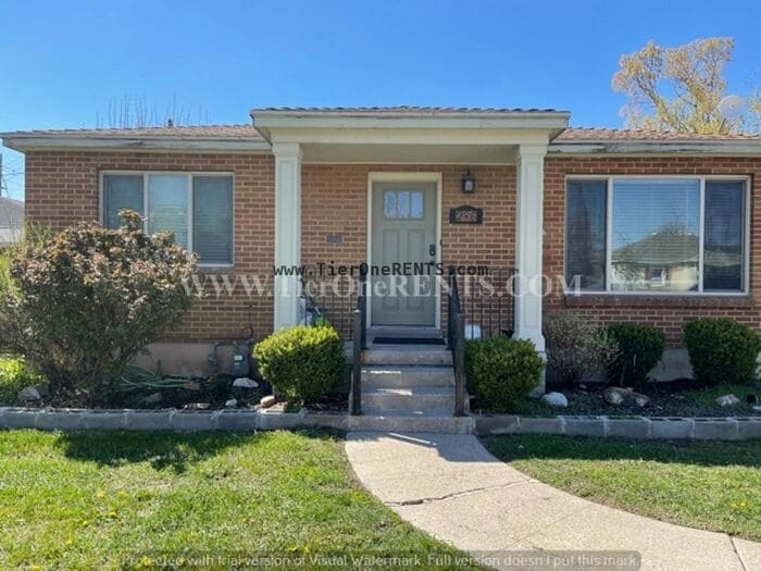 This property offers a NO DEPOSIT option available for qualified renters! - This property offers a NO DEPOSIT option available for qualified renters!