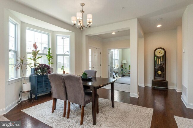 Building Photo - 148 Woodwinds Dr