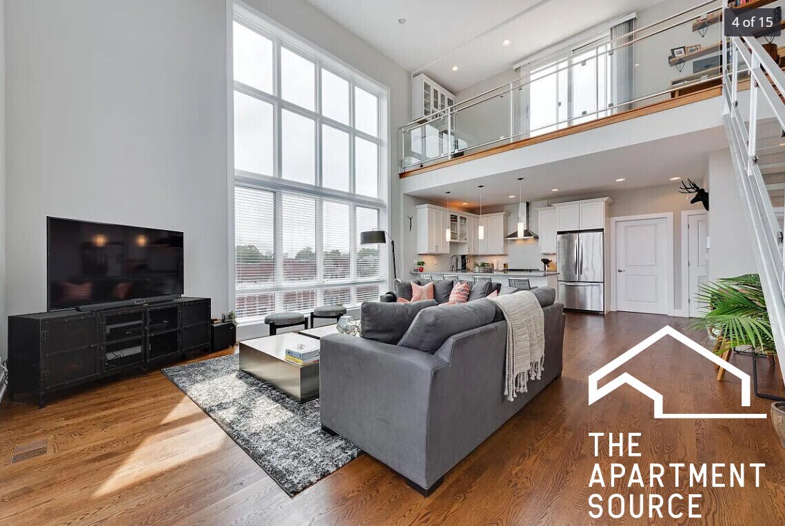 Foto principal - 1607 W Irving Park Rd
