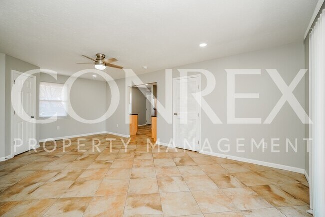 Building Photo - Beautiful Brick Ranch