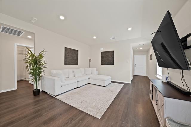 Foto del edificio - 2117 Ocelot St