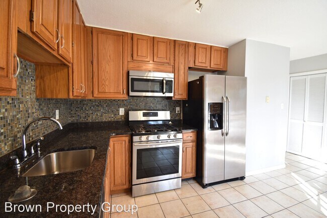 Building Photo - 3 br, 2 bath House - 5151 Queensdale Dr