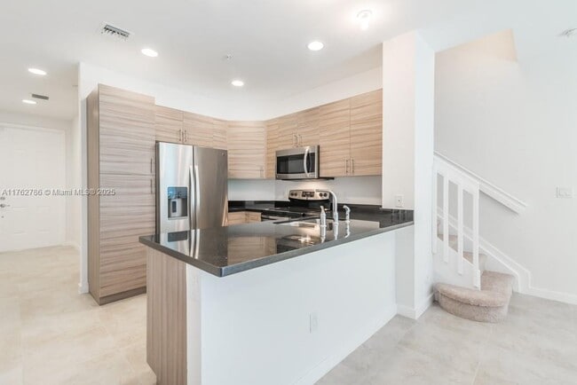 Foto del edificio - 2664 SW 81st Ter