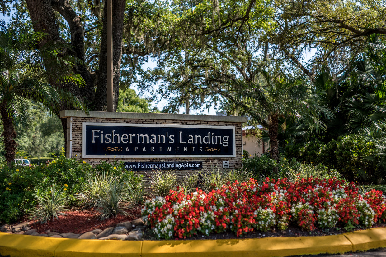 Foto principal - Fisherman's Landing Apartment Homes