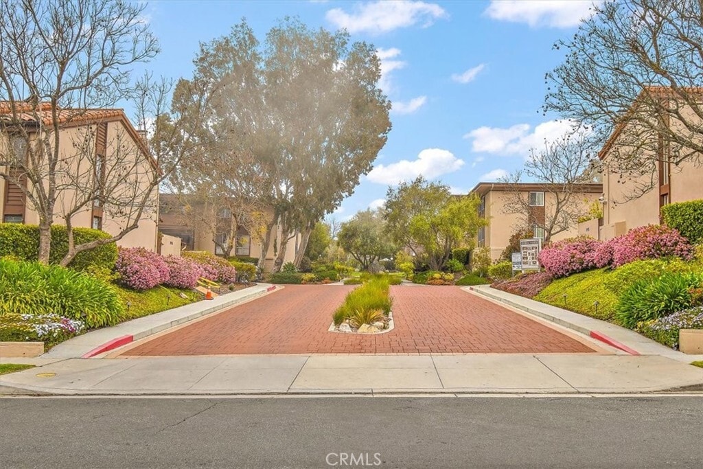 5927 Armaga Spring Road Unit E Condo for Rent in Rancho Palos Verdes
