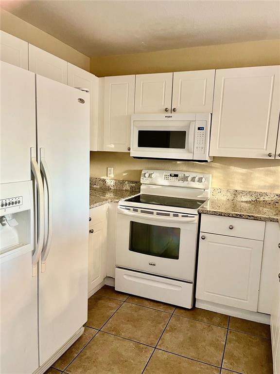 Foto del edificio - 326 CERVANTES Dr